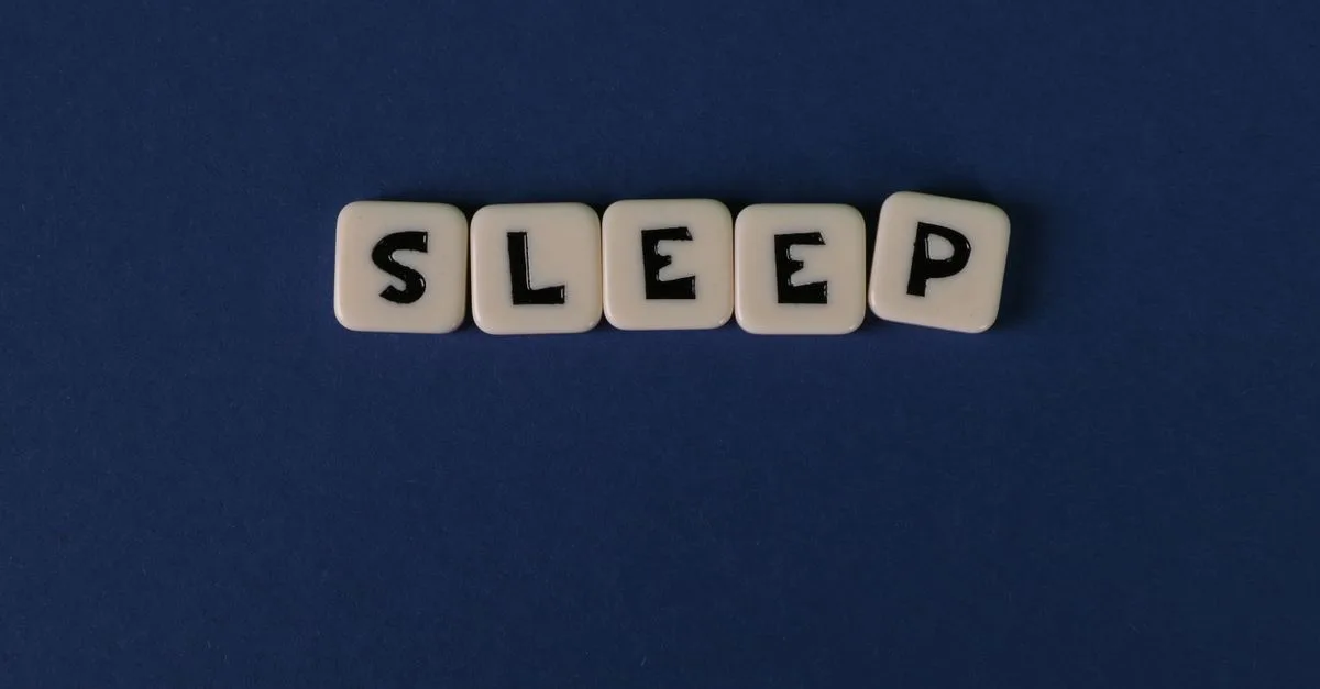 découvrez les bienfaits de l'hypnose pour améliorer votre sommeil, réduire l'insomnie et favoriser un repos profond et réparateur.