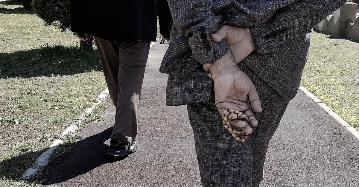 découvrez la sophro-walking, une méthode alliant sophrologie et marche consciente pour mieux gérer le stress, améliorer votre bien-être et retrouver sérénité au quotidien.
