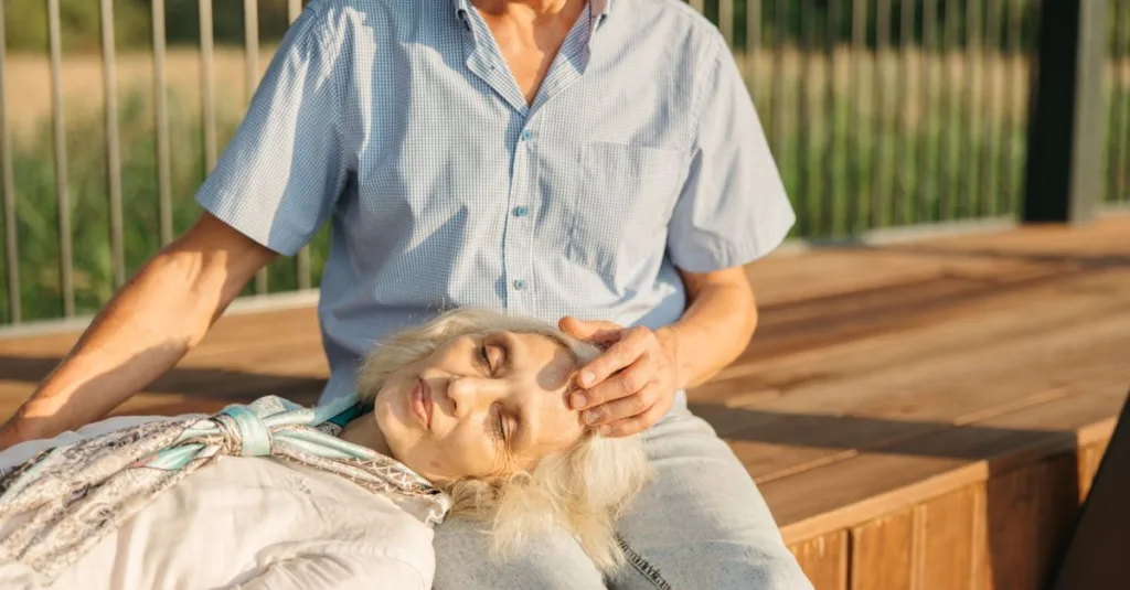 découvrez les bienfaits de la sophrologie pour les personnes âgées : amélioration du bien-être, gestion du stress, meilleure qualité de sommeil et renforcement de la mémoire.