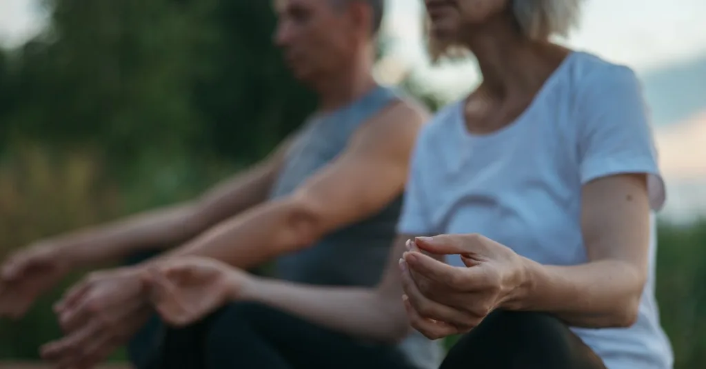 découvrez des exercices de respiration simples et efficaces pour réduire le stress, améliorer la concentration et favoriser la relaxation au quotidien.