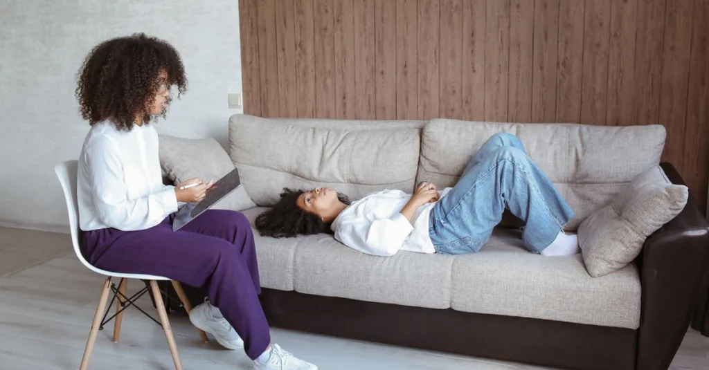 découvrez l'efficacité de l'hypnose pour améliorer votre bien-être, gérer le stress, et modifier les comportements grâce à des techniques éprouvées.
