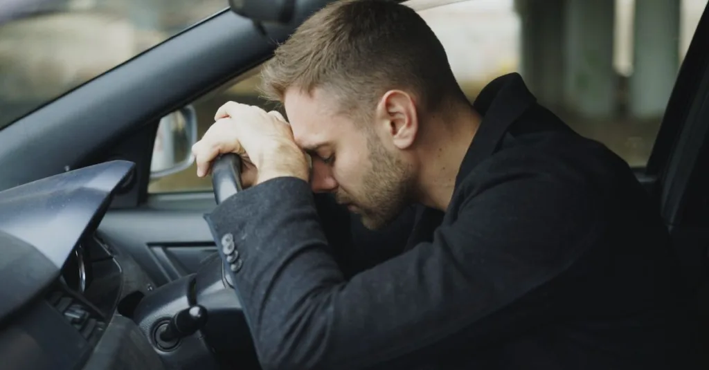 découvrez des conseils pratiques et des techniques efficaces pour surmonter l'anxiété au volant et reprendre confiance en conduisant en toute sérénité.