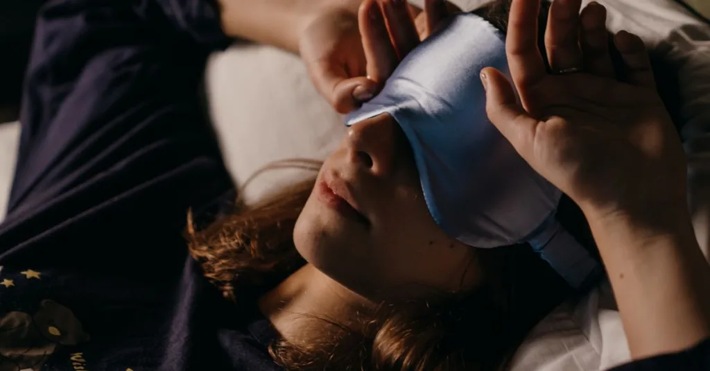 découvrez comment l'auto-hypnose peut améliorer votre sommeil pour des nuits plus profondes et réparatrices.